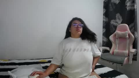 Bianca Tuesday to Sunday from 2am to 6am UTC-5 online show from February 14, 9:44 am