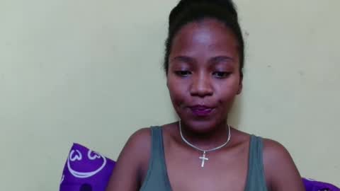 bienvenue987832 online show from April 9, 7:58 am