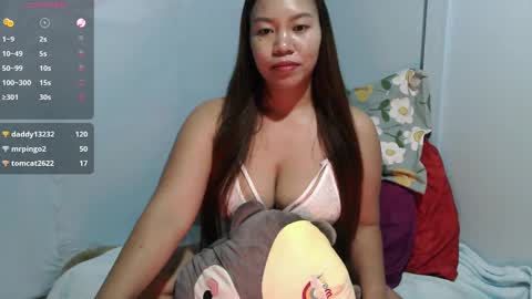 Snapshot of big_buttasian chatting on January 26, 10:34 am Grace - online show from January 26, 10:34 am