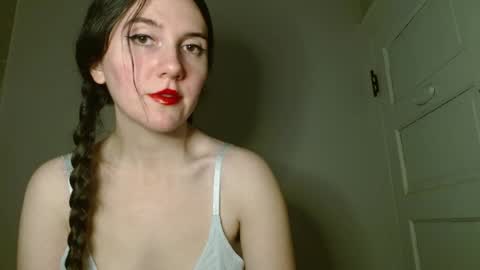 Isabella online show from March 16, 5:44 am