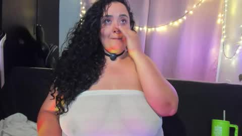 Cloe   online show from March 14, 8:48 am