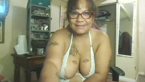 the Mini mami online show from July 16, 1:37 pm