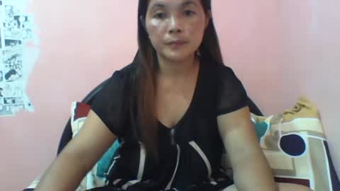 bigtits_24 online show from June 18, 12:23 am