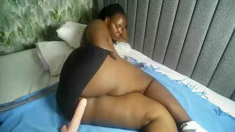 bigyybigy online show from February 26, 6:29 pm