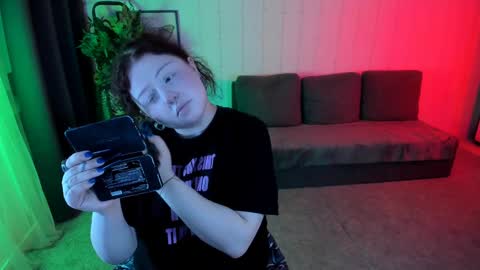 Nana online show from January 27, 2:35 pm