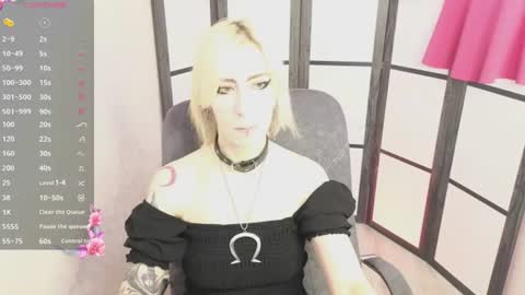 Emily online show from June 15, 8:25 am