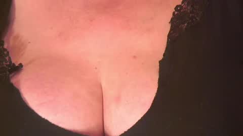 Sarah online show from February 27, 10:31 pm