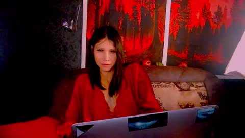 Kristin online show from November 5, 1:38 pm