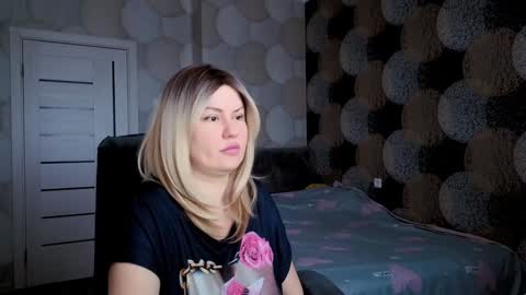 blackeyes11 online show from February 5, 6:35 am