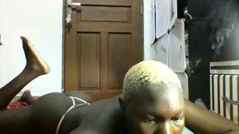 blackmarvel02 online show from December 15, 8:30 am