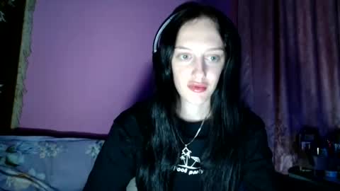 Ivy online show from July 9, 2:14 am