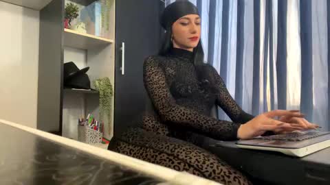 Goddess Blaze online show from October 16, 2:20 pm