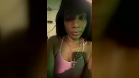 blazenlexxi online show from May 22, 8:56 am