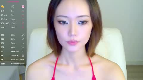 Snapshot of blon_kater chatting on October 1, 8:08 am YoYo online show from October 1, 8:08 am