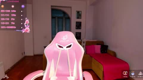 Elisa online show from October 30, 4:48 am