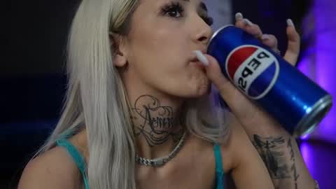 blondie_muller online show from March 21, 8:58 pm