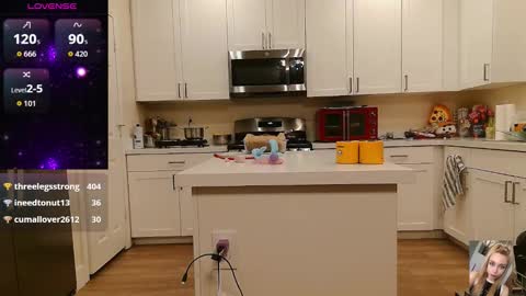 Bubbles online show from October 27, 7:37 am