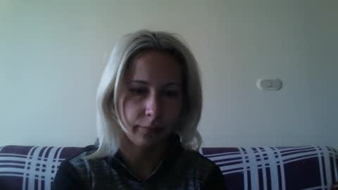 BlondiePam online show from January 20, 9:35 am