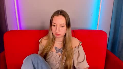 blondyjolly online show from February 21, 2:01 am