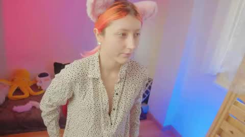 Bloom online show from March 1, 1:22 pm