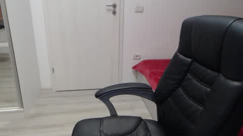 Juliet online show from March 24, 5:40 pm