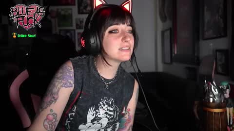 Blue online show from February 7, 1:31 am