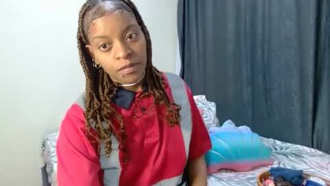 Tee online show from March 26, 3:52 am