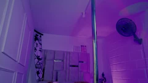 Bonnie Anderson  online show from April 4, 7:45 pm