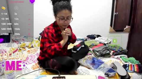 bonnie lam  hello welcome to my room I hope you have fun and you can reach your maximum pleasure here with me online show from March 7, 5:03 am