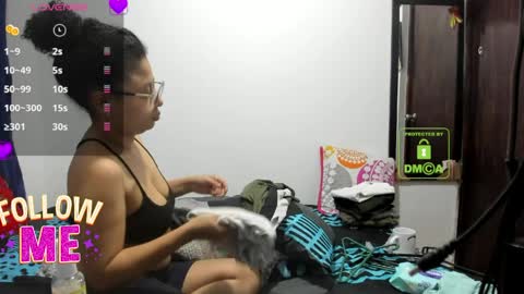 bonnie lam  hello welcome to my room I hope you have fun and you can reach your maximum pleasure here with me online show from April 7, 2:13 am