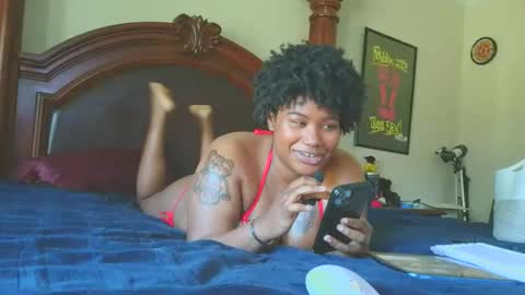 boooohoooobaby online show from March 28, 5:45 pm