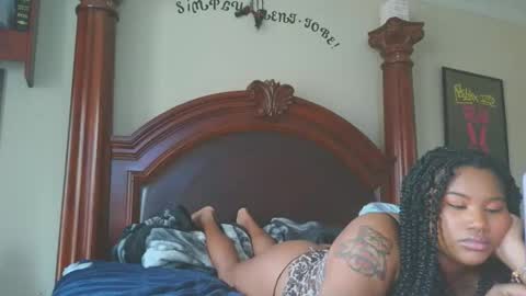 boooohoooobaby online show from February 11, 3:57 pm