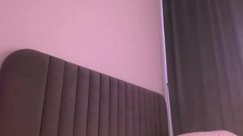 Mona online show from February 8, 8:42 am