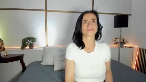 MeganBeaked online show from January 19, 12:12 pm