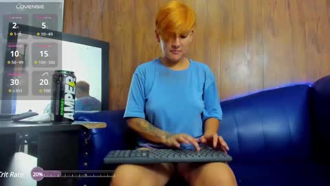 Snapshot of brianna_hard chatting on February 15, 4:36 am Brianna online show from February 15, 4:36 am