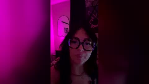 bridgettebabyyy online show from March 14, 7:09 am