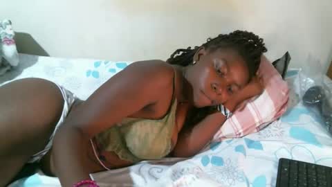 leccie online show from February 22, 10:27 am