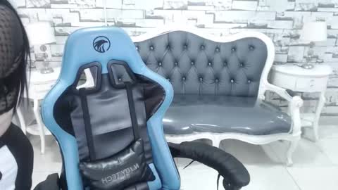 Britney  online show from November 18, 2:23 am