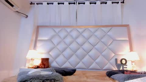 Brittany  online show from November 23, 7:59 pm