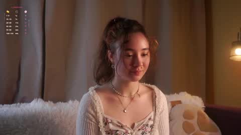 Lina online show from April 15, 1:22 pm