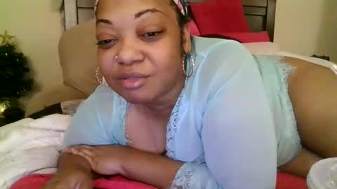 brownroundrenee online show from January 17, 9:33 pm