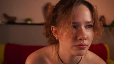 Tess online show from May 28, 2:59 pm
