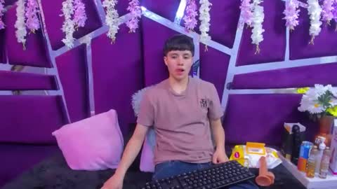 Bruno Cruz online show from November 15, 3:29 am