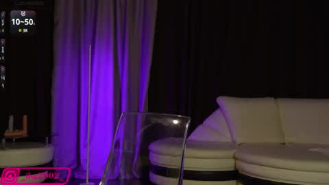 Bubble  gum  online show from February 1, 11:37 pm