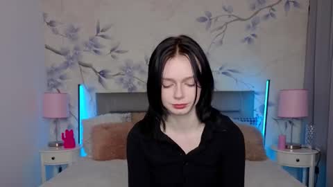 Leona online show from February 21, 12:22 am