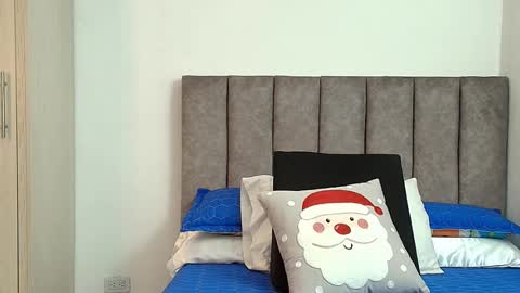 Carolina online show from December 15, 4:18 am