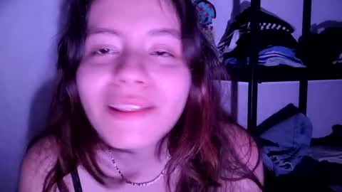bunnyblue777 online show from August 4, 9:15 am