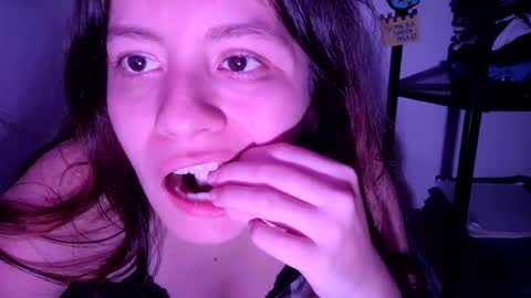 bunnyblue777 online show from July 21, 10:49 am