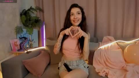 Eva online show from August 3, 6:24 pm
