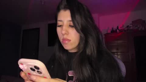 Snapshot of bunnyy09 chatting on October 30, 2:25 am Jess online show from October 30, 2:25 am